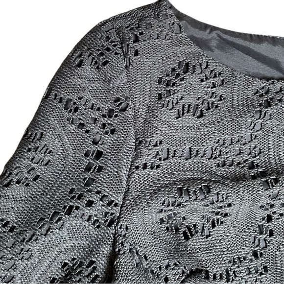 Adrianna Papell Gray Crochet Eyelet Sheath Dress — Size 6 Elegant Lined Classic - Picture 3 of 12